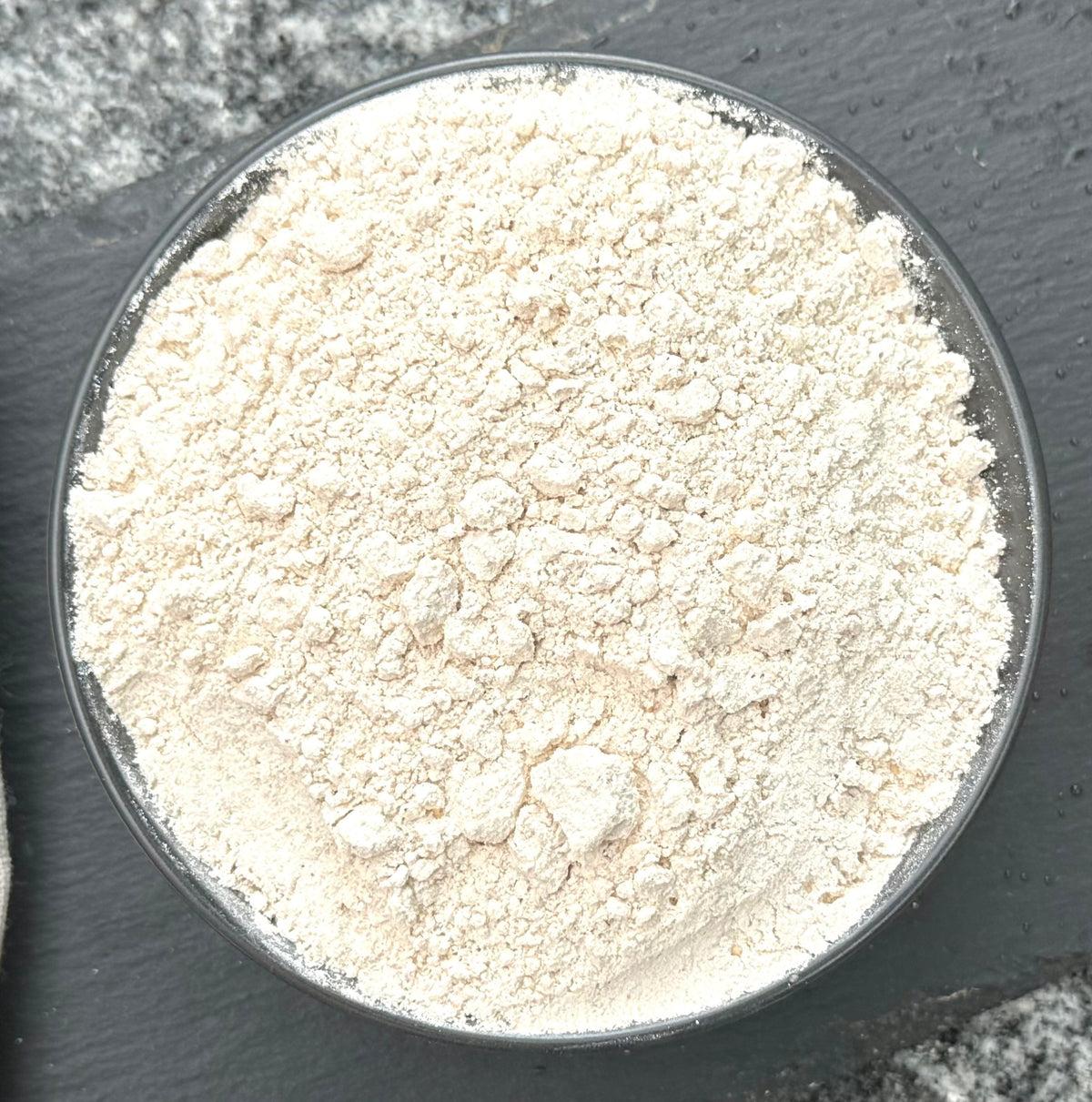 Organic wheat flour, T550