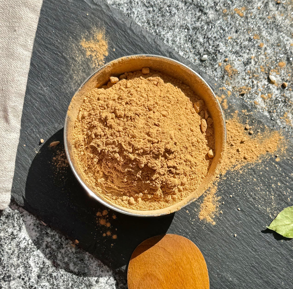 Organic carob powder